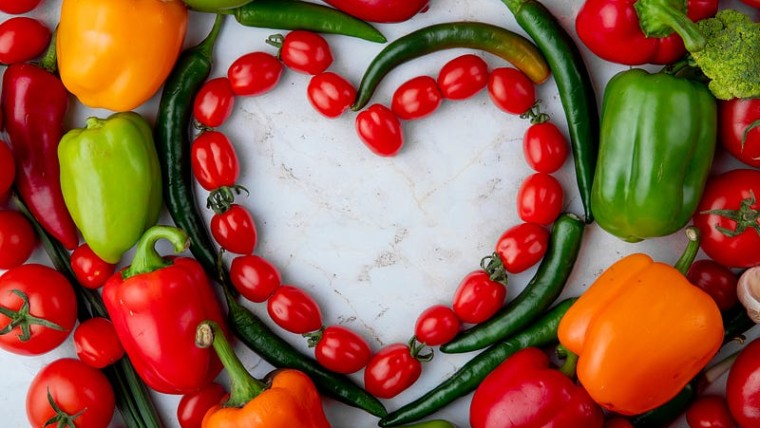 Celebrate Valentine’s Day with Pricepally: 3 Creative Ways to Nourish Your Love with Fresh Food